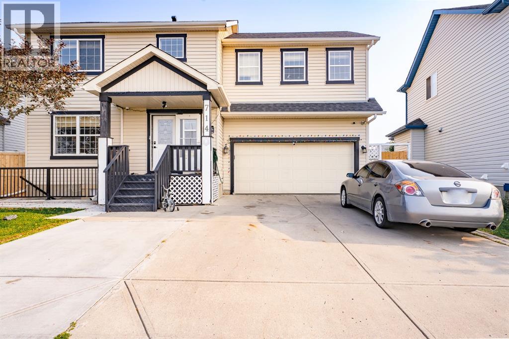 714 Martindale Boulevard Ne, Calgary, Alberta  T3J 3W3 - Photo 3 - A2254891