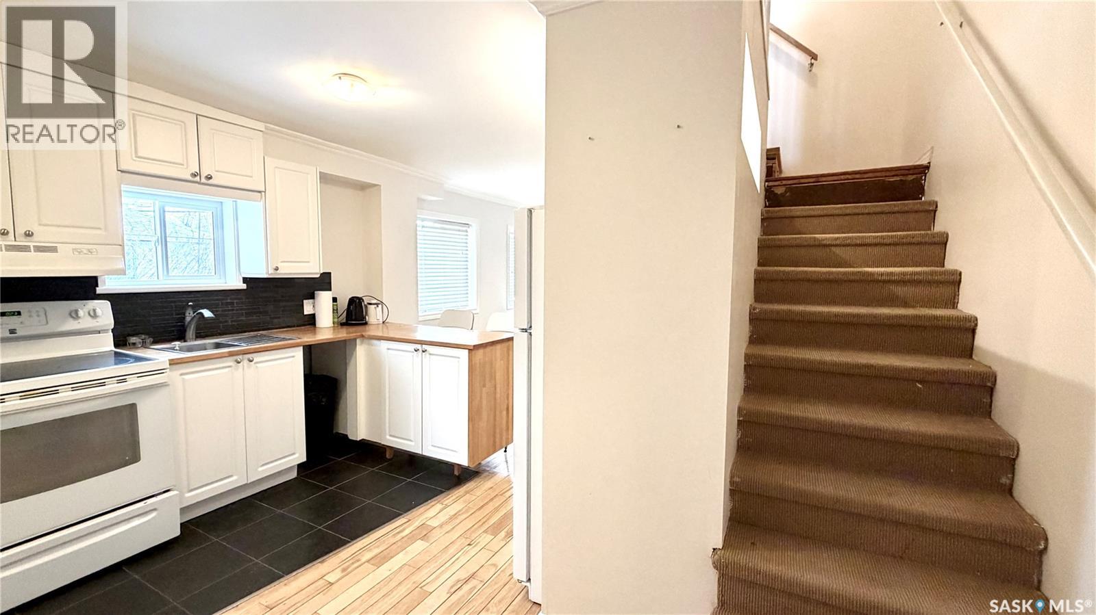 227 Douglass Street, Outlook, Saskatchewan  S0L 2N0 - Photo 24 - SK026067