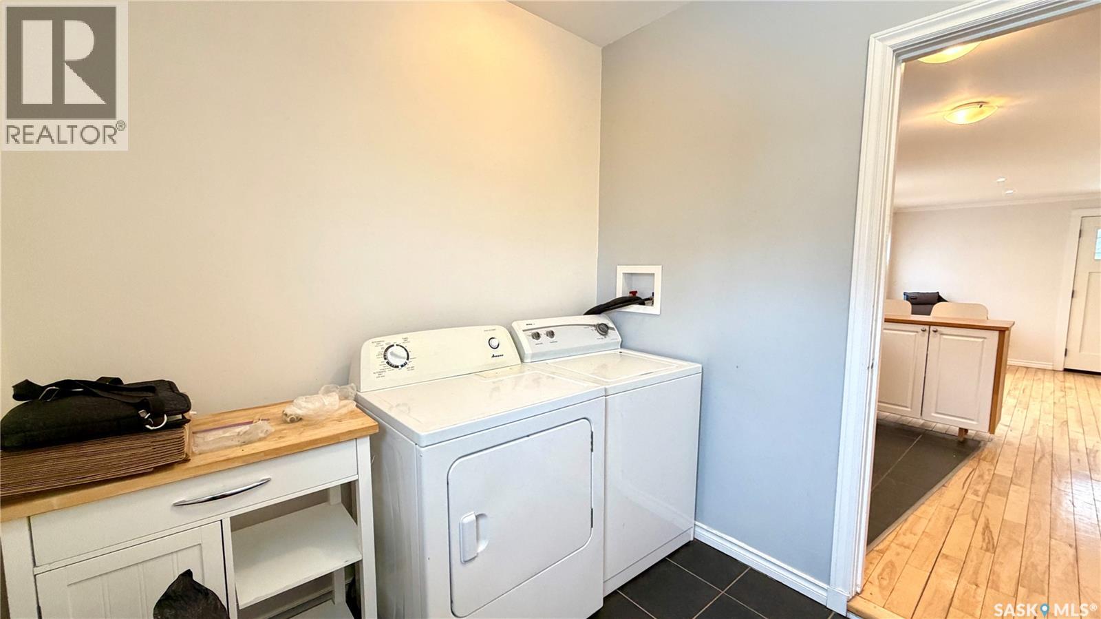 227 Douglass Street, Outlook, Saskatchewan  S0L 2N0 - Photo 19 - SK026067