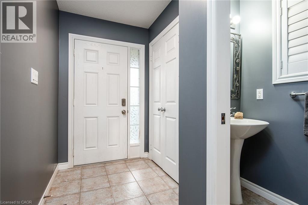 105 Captain Mccallum Drive, New Hamburg, Ontario  N3A 0B5 - Photo 4 - 40781055