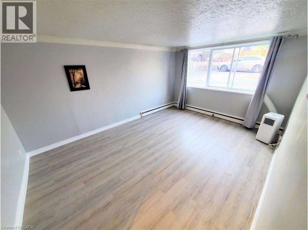 981 Mohawk Road E, Hamilton, Ontario  L8T 2R9 - Photo 10 - 40792572