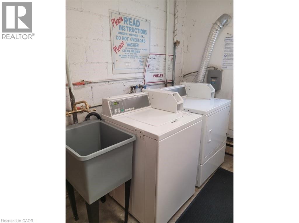 981 Mohawk Road E, Hamilton, Ontario  L8T 2R9 - Photo 37 - 40792572