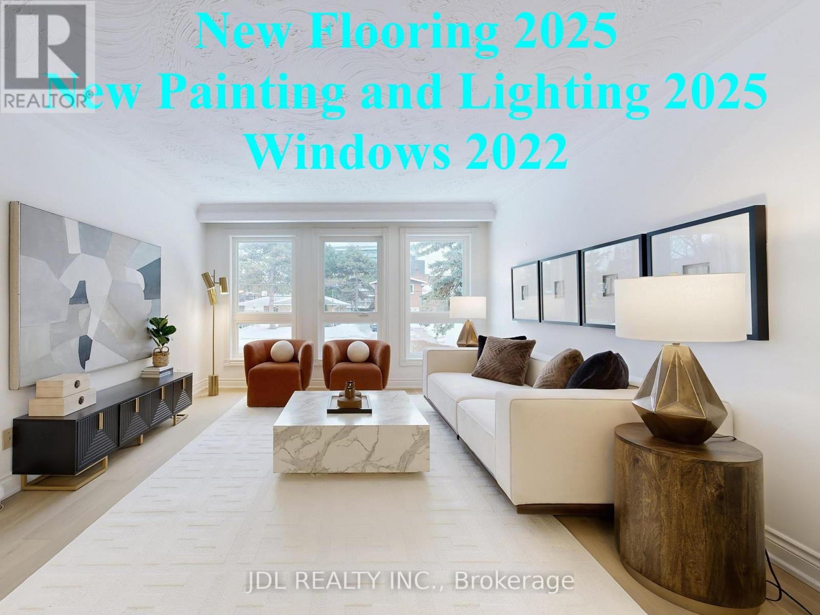 <div class="slider-price">$1,388,000</div><p>16 Clayland Drive, Toronto, Ontario</p>