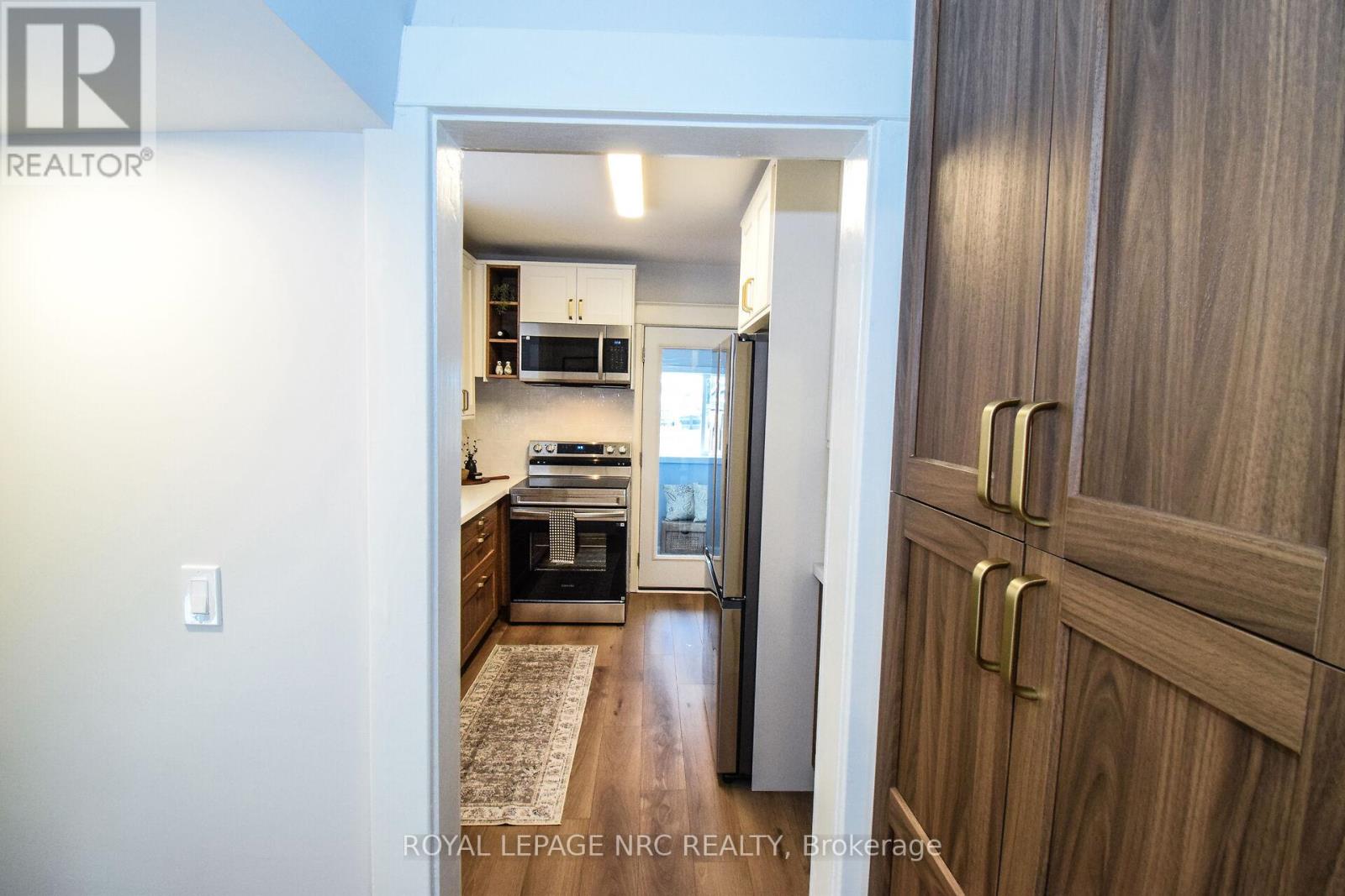 5121 Fourth Avenue, Niagara Falls, Ontario  L2E 4P7 - Photo 11 - X12660132