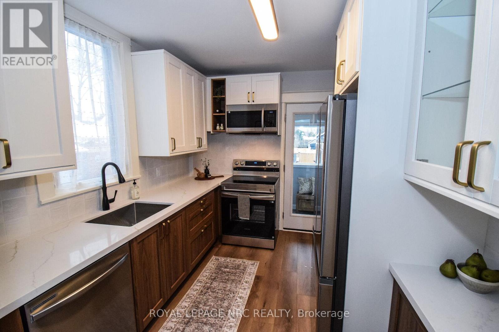 5121 Fourth Avenue, Niagara Falls, Ontario  L2E 4P7 - Photo 13 - X12660132