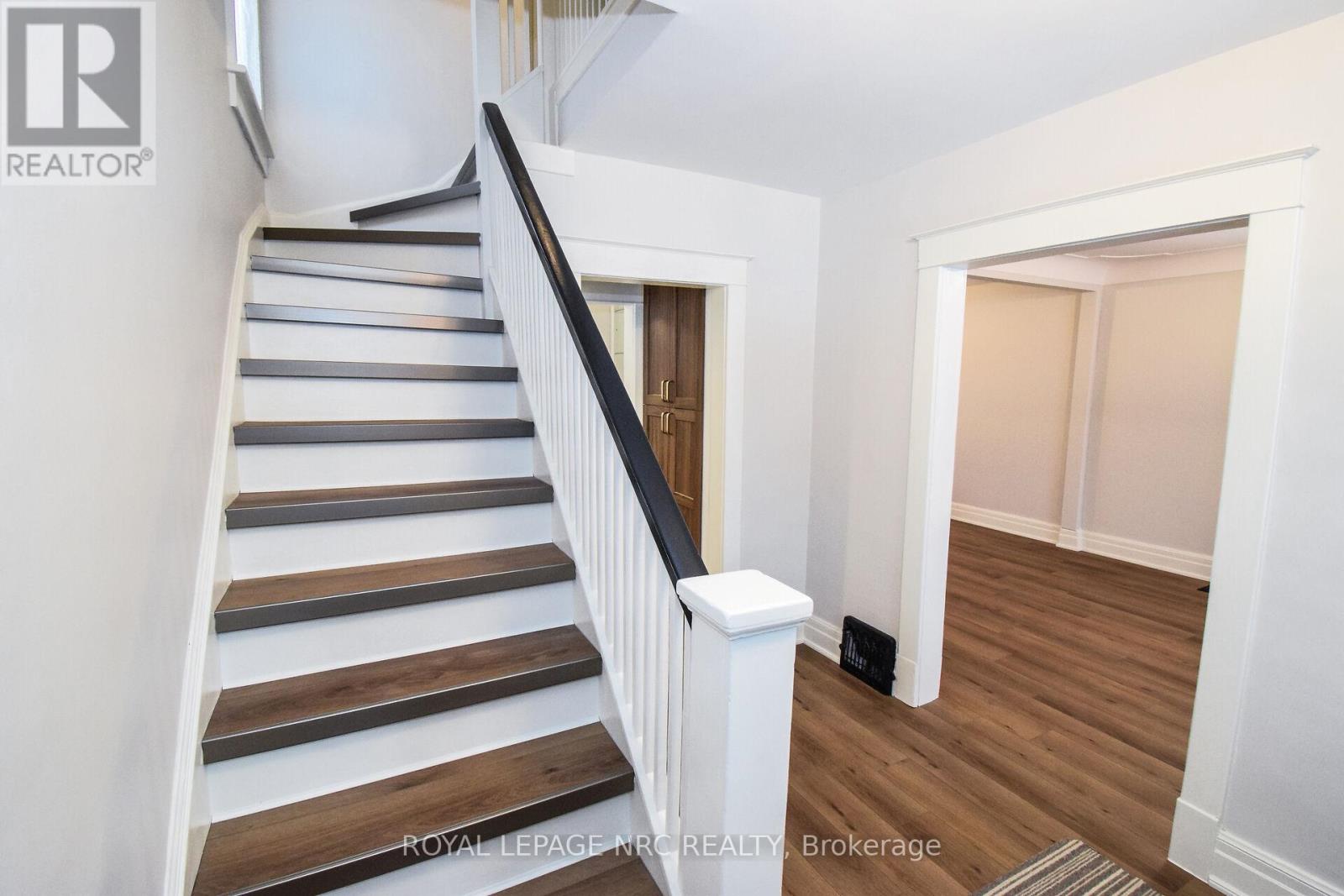 5121 Fourth Avenue, Niagara Falls, Ontario  L2E 4P7 - Photo 25 - X12660132