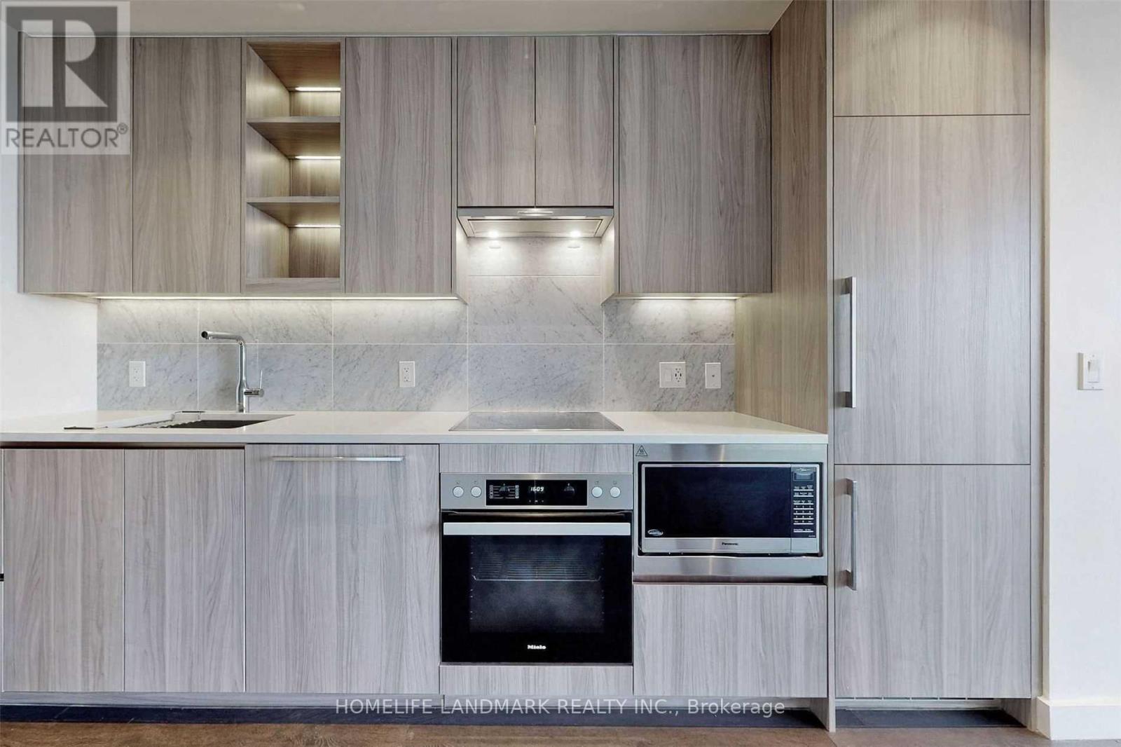 2608 - 95 Mcmahon Drive, Toronto, Ontario  M5K 0H2 - Photo 8 - C12660124