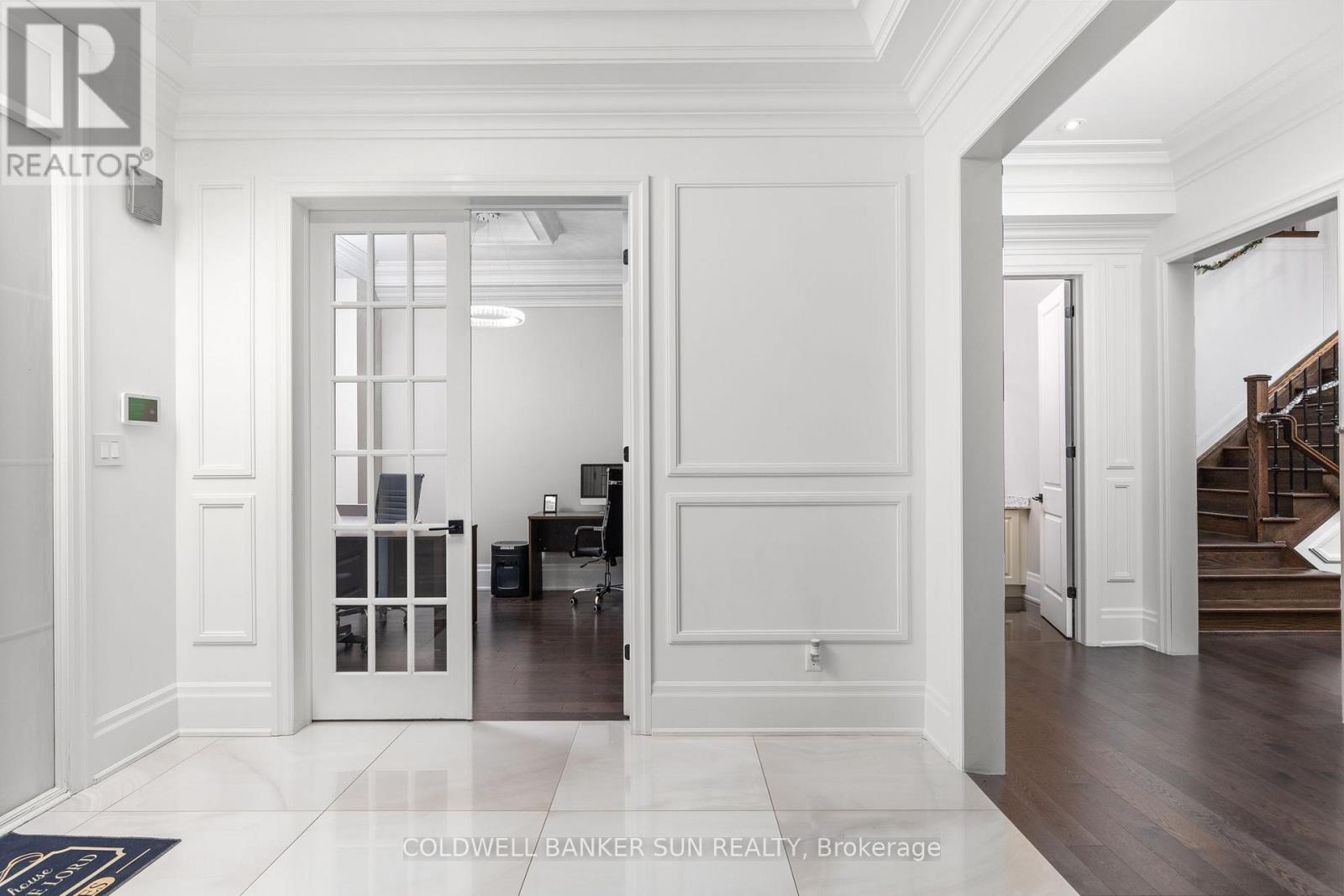 23 Mumberson Street, Innisfil, Ontario  L0L 1L0 - Photo 7 - N12660122