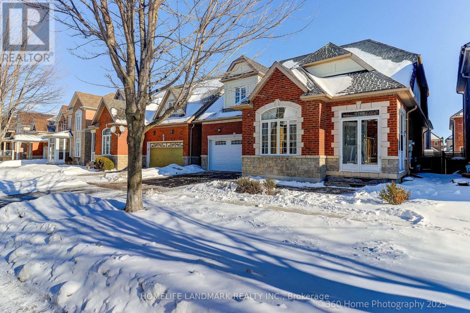 203 Everett Street, Markham, Ontario  L6E 1H2 - Photo 3 - N12660130