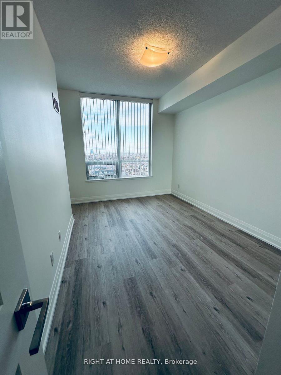 1210 - 75 North Park Road, Vaughan, Ontario  L4J 0H8 - Photo 6 - N12660158