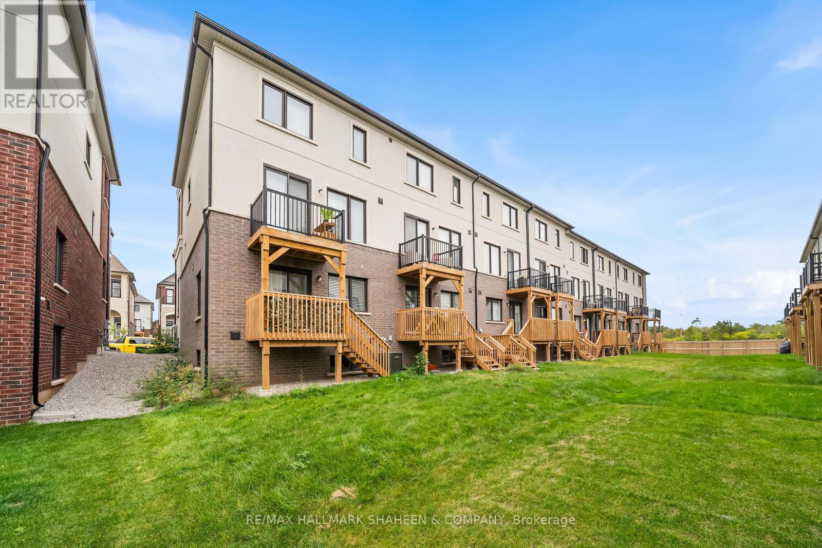 1330 Kaniv Street, Oakville, Ontario  L6M 5R3 - Photo 47 - W12660134