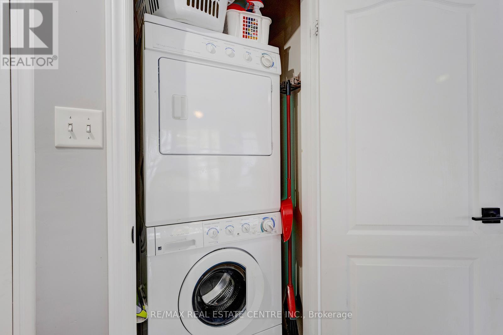 11 - 3250 Bentley Drive, Mississauga, Ontario  L5M 0P7 - Photo 22 - W12660144