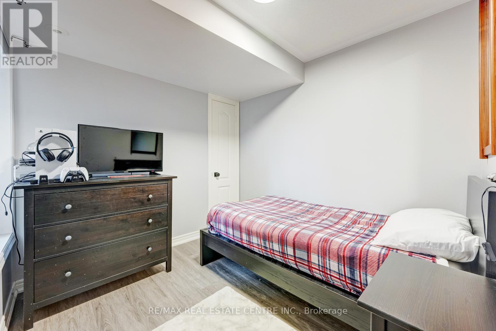 11 - 3250 Bentley Drive, Mississauga, Ontario  L5M 0P7 - Photo 37 - W12660144