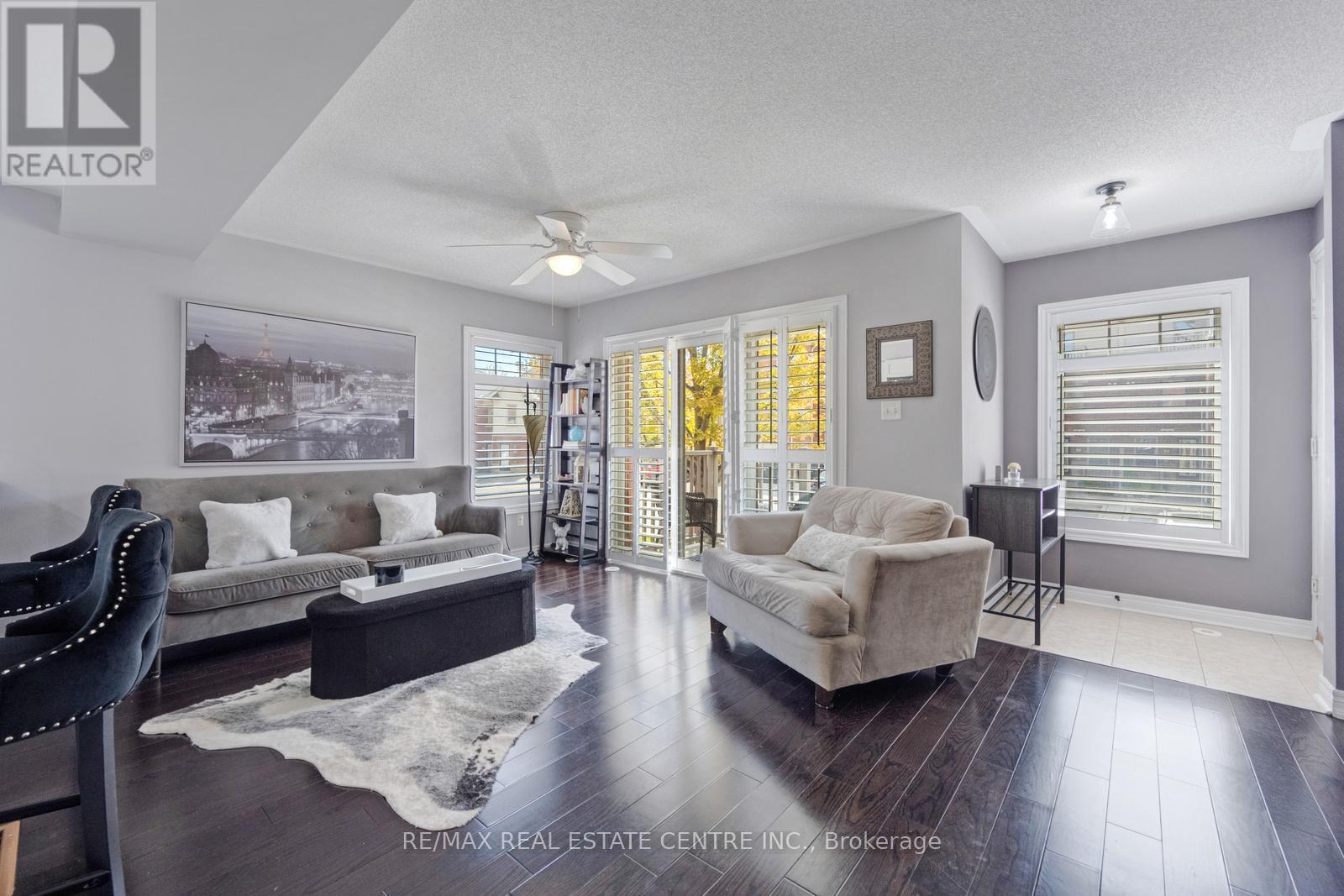 11 - 3250 Bentley Drive, Mississauga, Ontario  L5M 0P7 - Photo 5 - W12660144