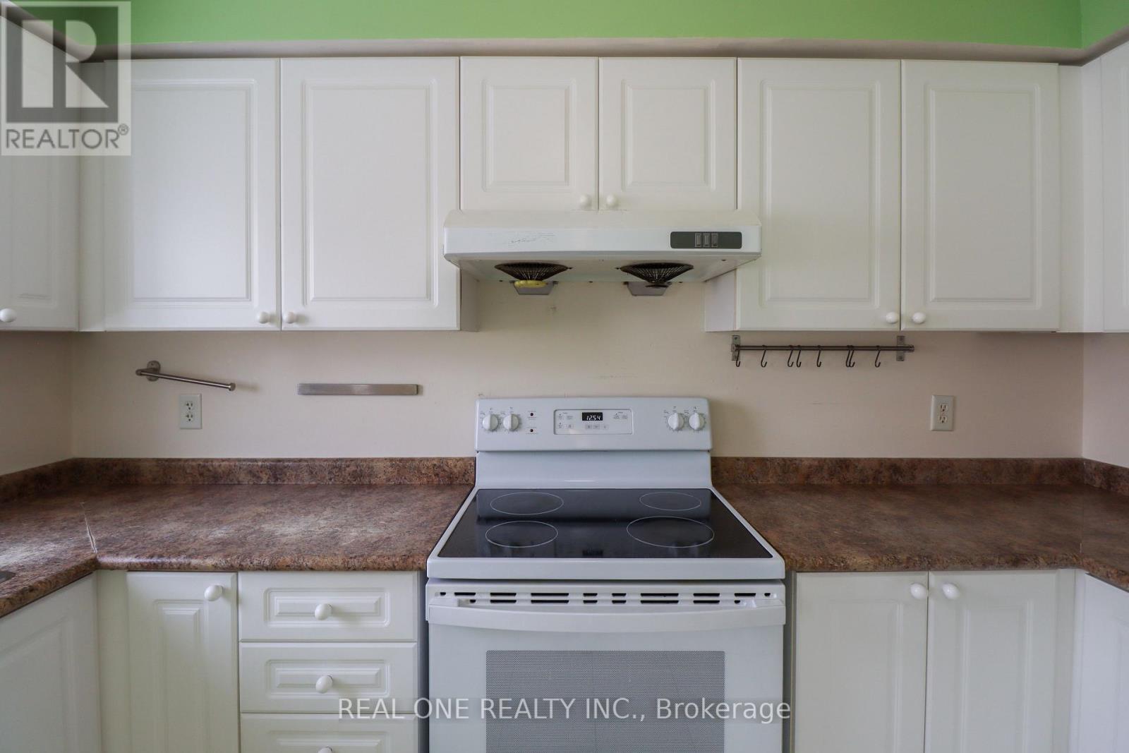 175 - 4950 Albina Way, Mississauga, Ontario  L4Z 4J7 - Photo 11 - W12603518