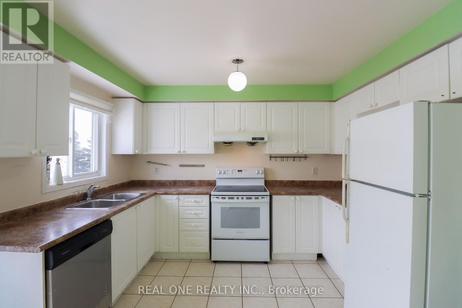 175 - 4950 Albina Way, Mississauga, Ontario  L4Z 4J7 - Photo 9 - W12603518