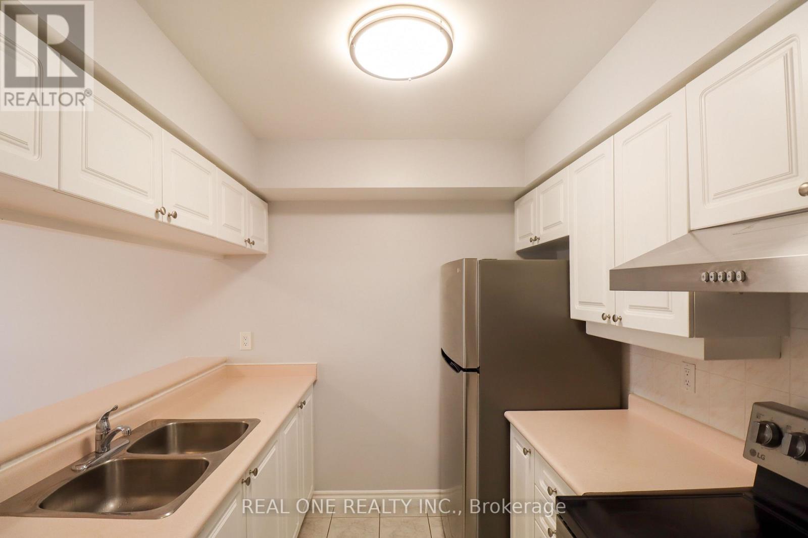 1105 - 18 Sommerset Way, Toronto, Ontario  M2N 6X5 - Photo 14 - C12568782