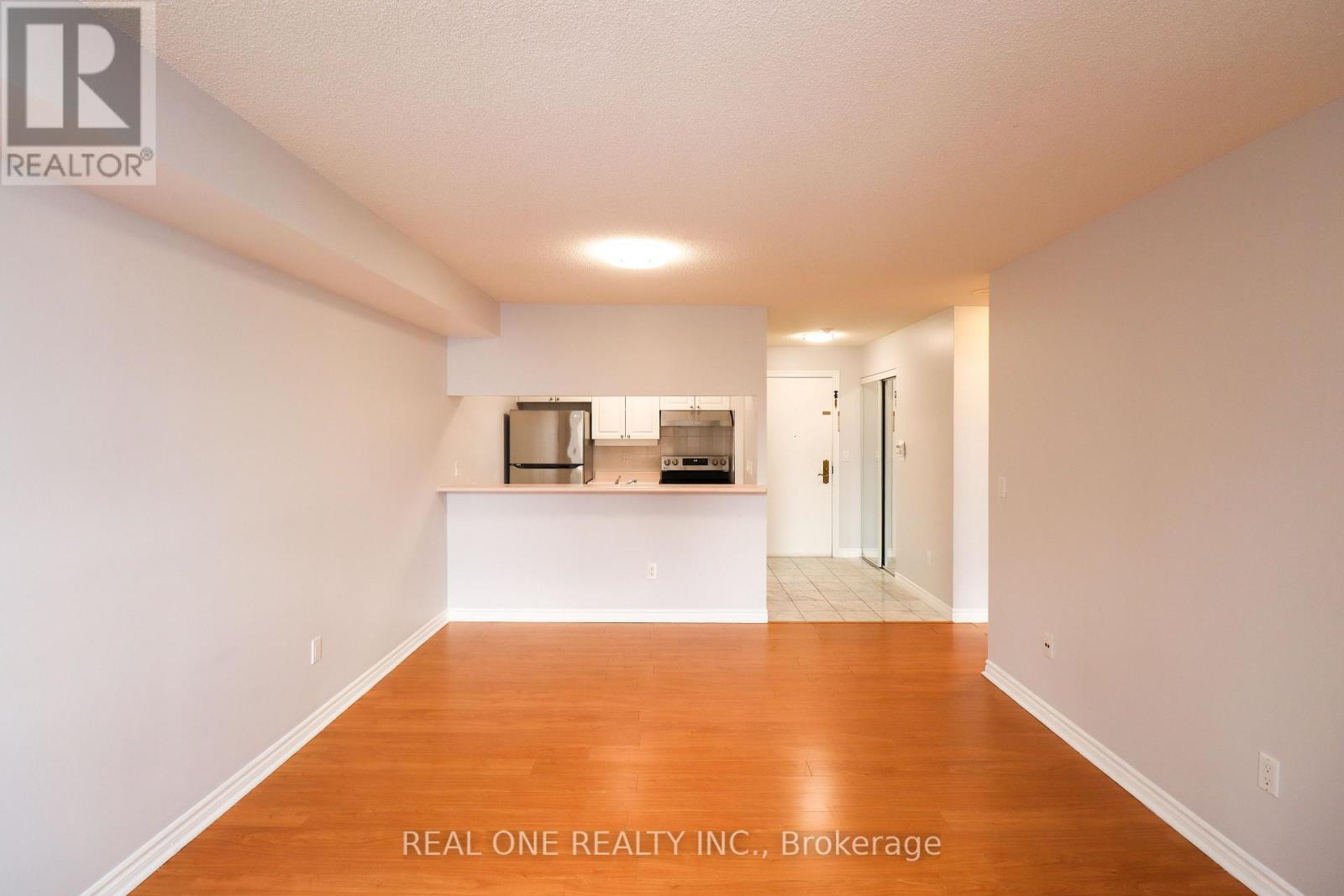 1105 - 18 Sommerset Way, Toronto, Ontario  M2N 6X5 - Photo 7 - C12568782