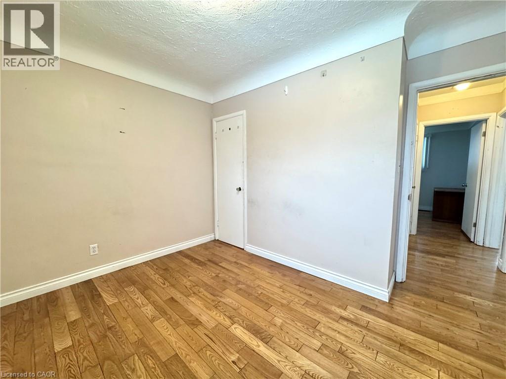 349 Whitney Avenue, Hamilton, Ontario  L8S 2H1 - Photo 14 - 40795123