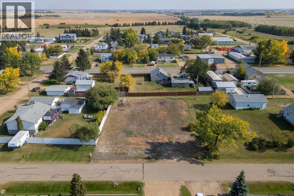 1013 Robert Street, Ohaton, Alberta  T0B 3P0 - Photo 2 - A2262326