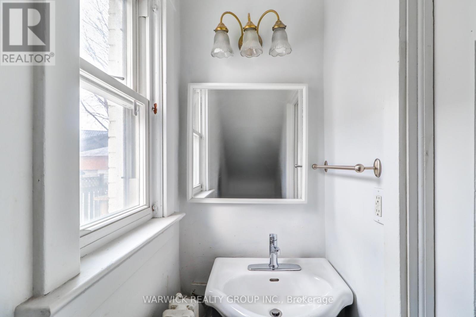 74 Norseman Street, Toronto, Ontario  M8Z 2P8 - Photo 17 - W12660162