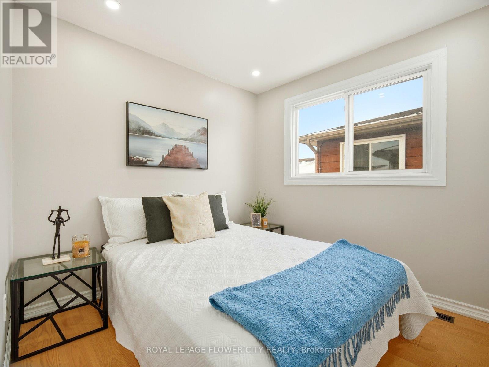 25 Abell Drive, Brampton, Ontario  L6V 2W1 - Photo 20 - W12660180