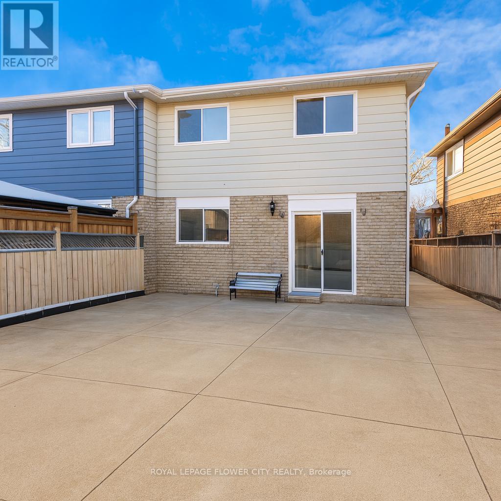 25 Abell Drive, Brampton, Ontario  L6V 2W1 - Photo 48 - W12660180