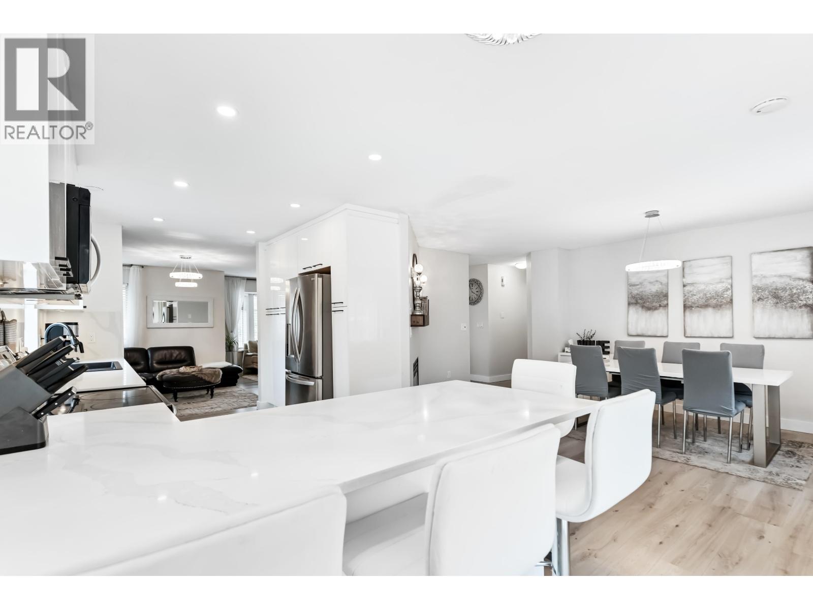 12276 Aurora Street, Maple Ridge, British Columbia  V2X 0R2 - Photo 14 - R3058291