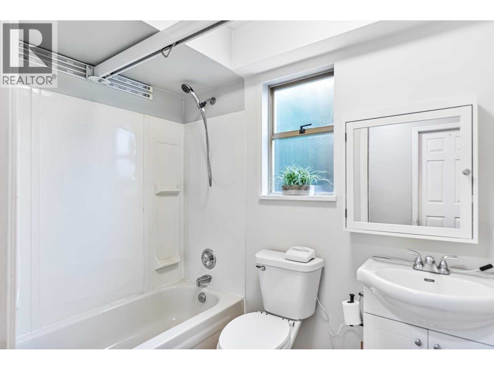 12276 Aurora Street, Maple Ridge, British Columbia  V2X 0R2 - Photo 32 - R3058291