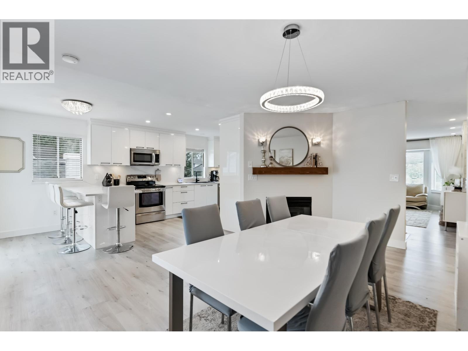 12276 Aurora Street, Maple Ridge, British Columbia  V2X 0R2 - Photo 17 - R3058291