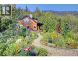 44 Mackenzie Road, salmon arm, British Columbia