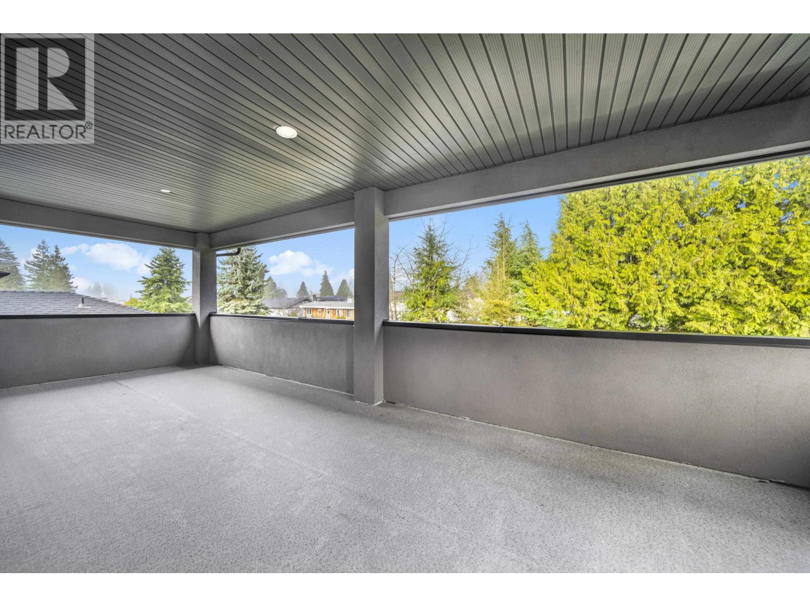 1211 Foster Avenue, Coquitlam, British Columbia  V3J 2M8 - Photo 12 - R3075549