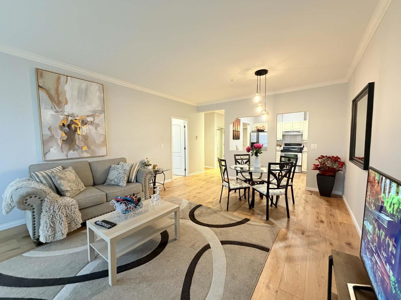 304 5646 200 Street, Langley, British Columbia V3A 1M8 - Photo 1 - R3075555