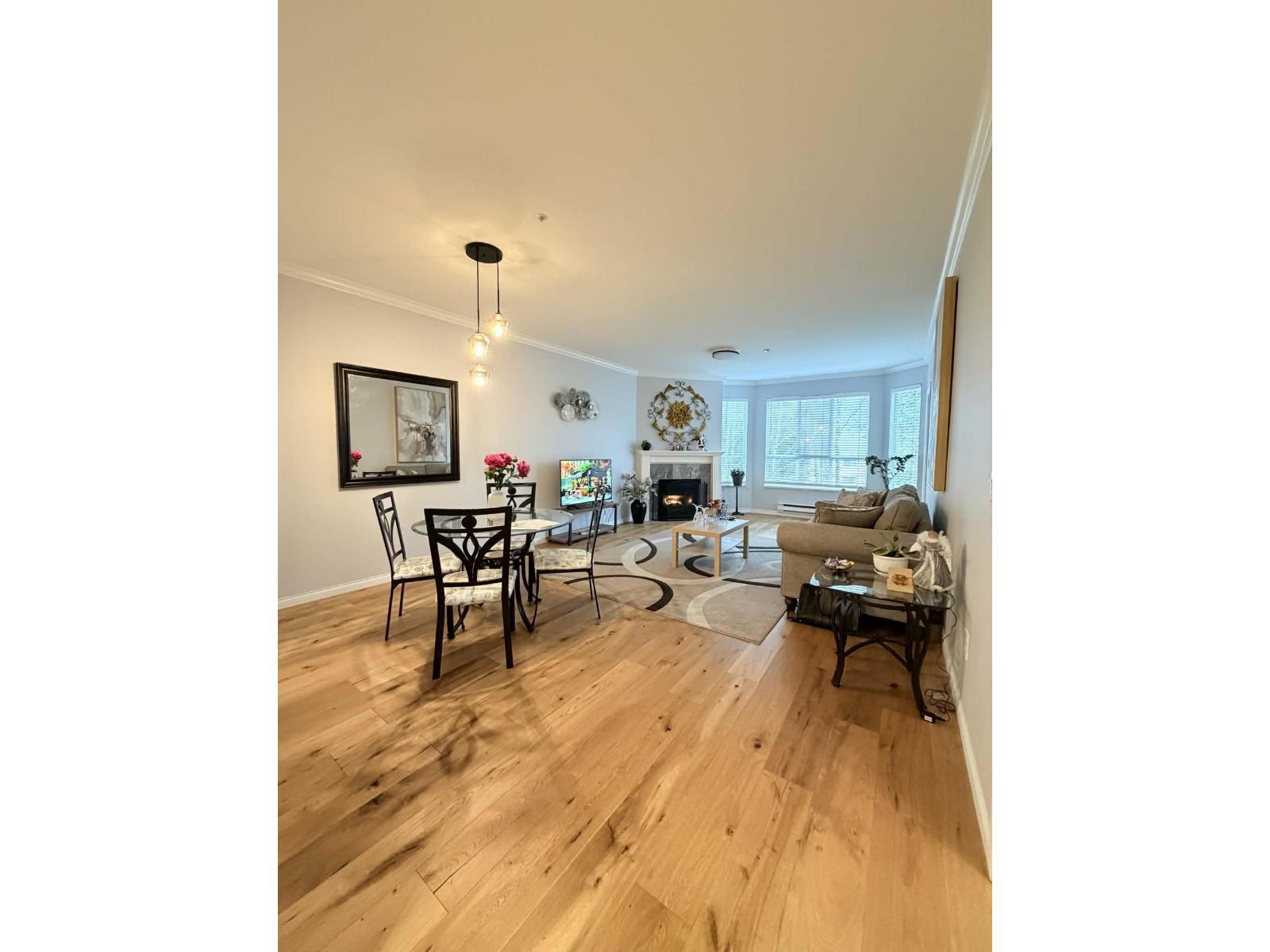 304 5646 200 Street, Langley, British Columbia V3A 1M8 - Photo 8 - R3075555