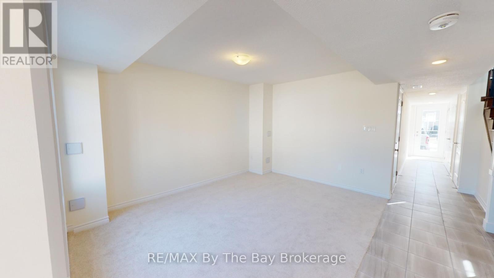 103 Surf Drive, Wasaga Beach, Ontario  L9Z 0G3 - Photo 9 - S12660246