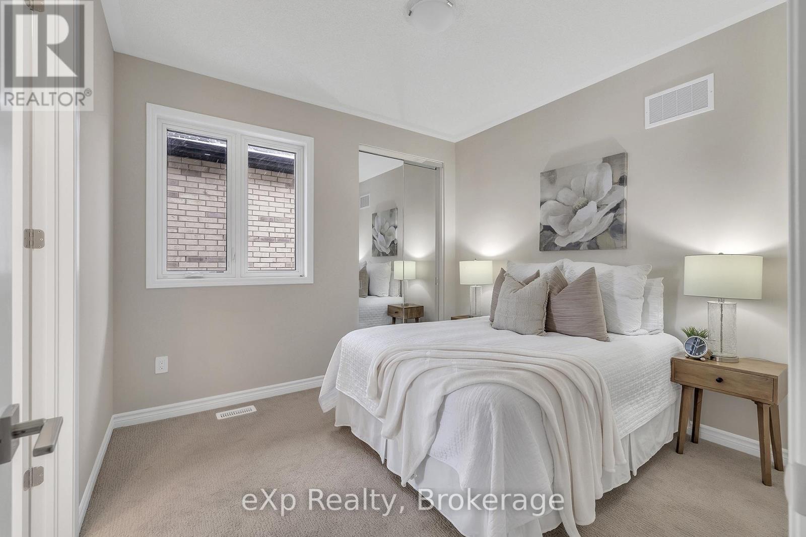 1361 Whitlock Avenue, Milton, Ontario L9T 7E9 - Photo 28 - W12660248