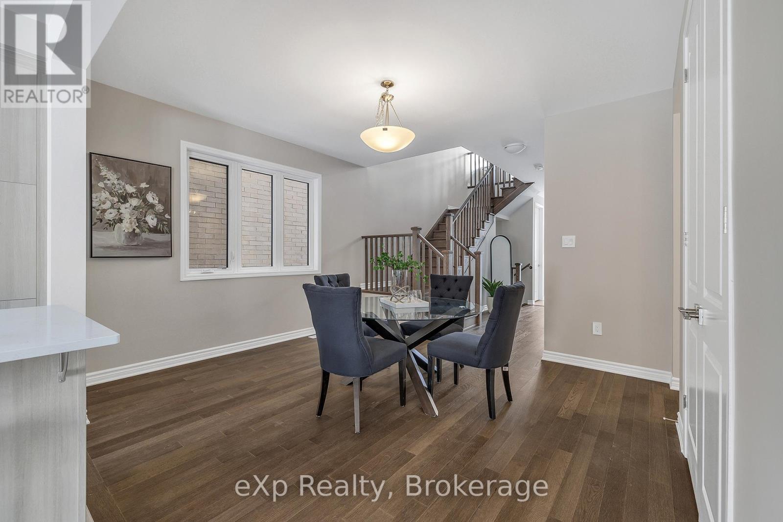 1361 Whitlock Avenue, Milton, Ontario L9T 7E9 - Photo 7 - W12660248