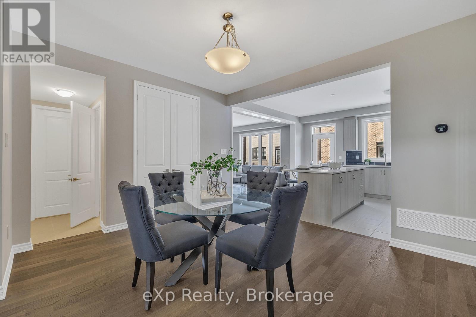 1361 Whitlock Avenue, Milton, Ontario L9T 7E9 - Photo 8 - W12660248