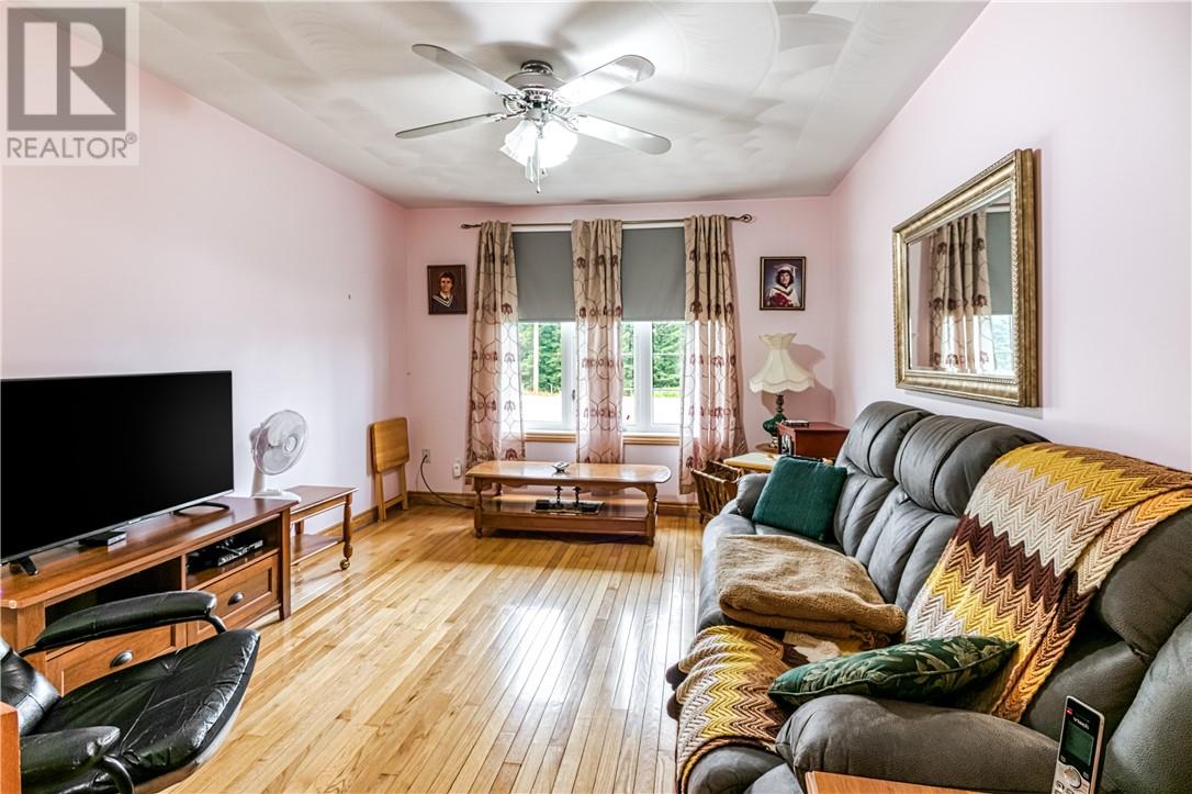 3510 Hwy 69 N, Greater Sudbury, Ontario  P3N 1R9 - Photo 20 - 2125952