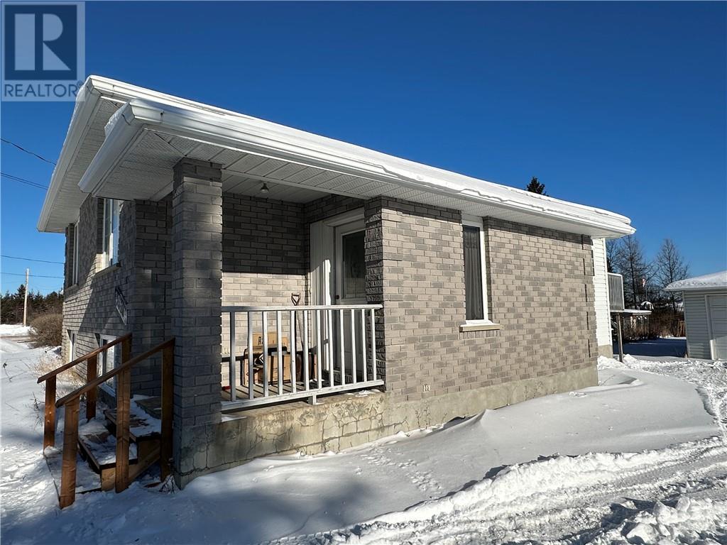 3510 Hwy 69 N, Greater Sudbury, Ontario  P3N 1R9 - Photo 3 - 2125952