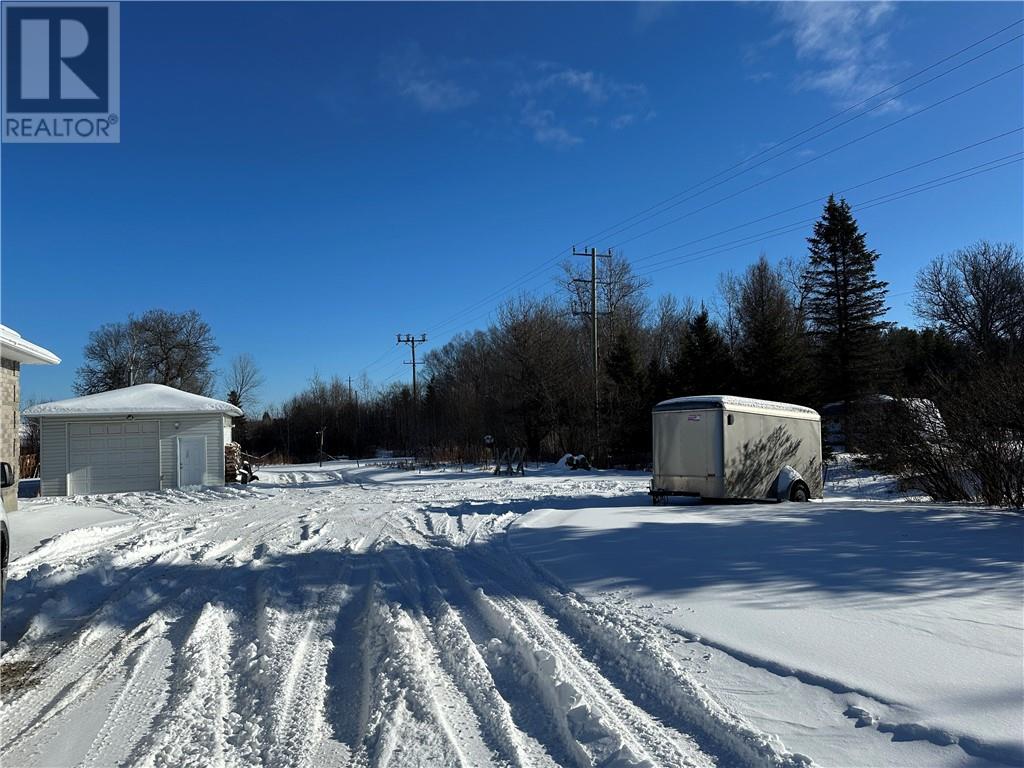 3510 Hwy 69 N, Greater Sudbury, Ontario  P3N 1R9 - Photo 5 - 2125952