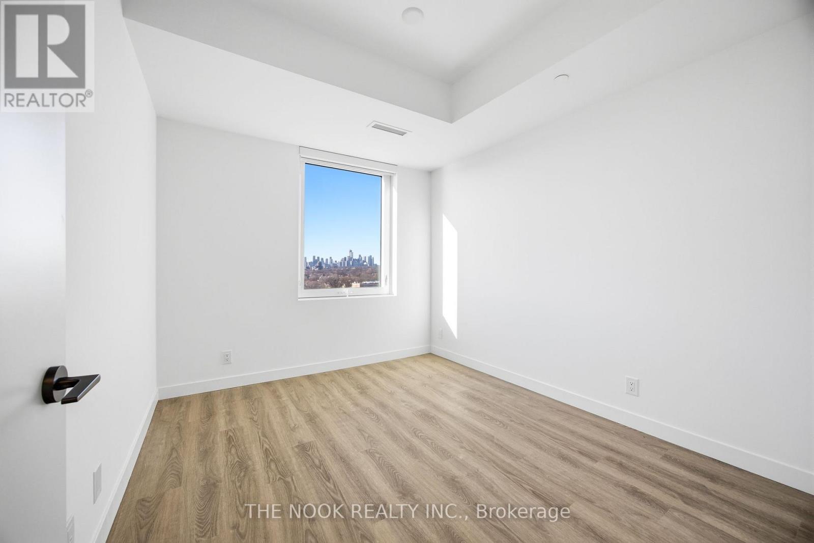 1214 - 1050 Eastern Avenue, Toronto, Ontario  M4L 0B7 - Photo 12 - E12660214