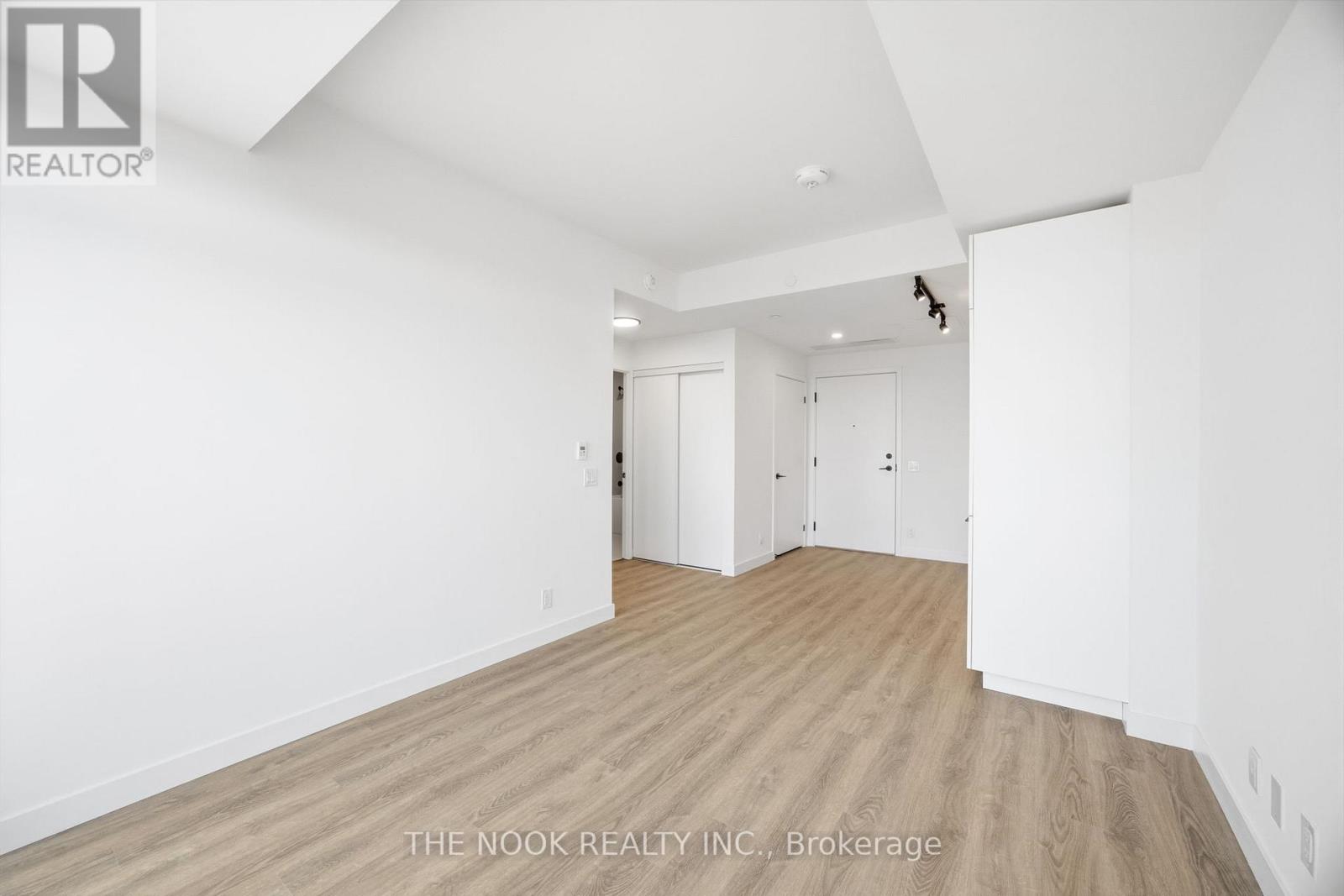 1214 - 1050 Eastern Avenue, Toronto, Ontario  M4L 0B7 - Photo 7 - E12660214