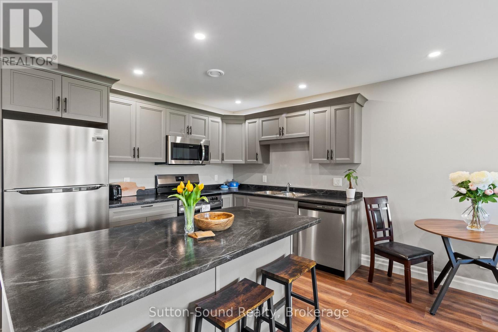 7 - 18 Maple Golf Crescent, Northern Bruce Peninsula, Ontario  N0H 2R0 - Photo 18 - X12660266