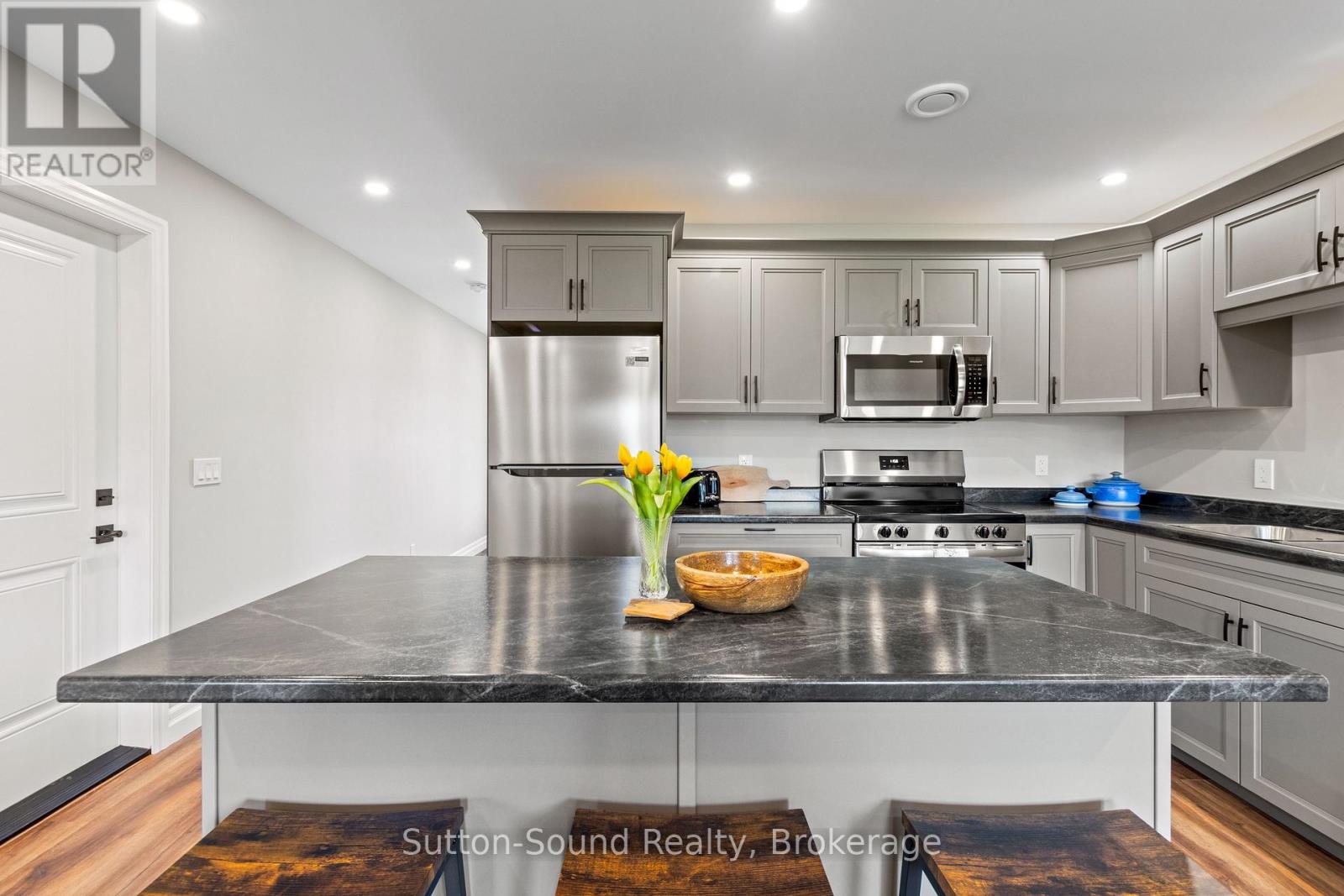 7 - 18 Maple Golf Crescent, Northern Bruce Peninsula, Ontario  N0H 2R0 - Photo 23 - X12660266