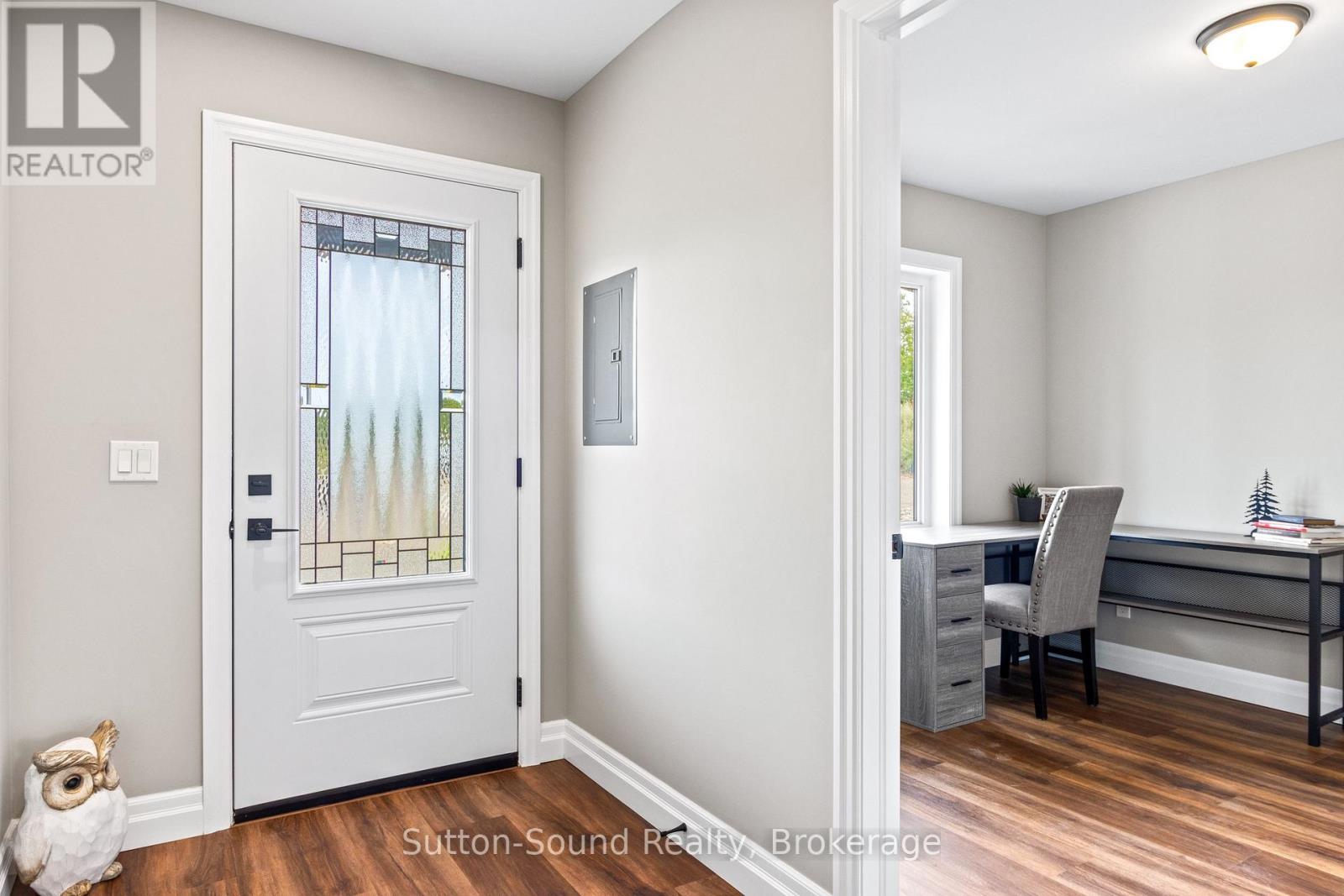 7 - 18 Maple Golf Crescent, Northern Bruce Peninsula, Ontario  N0H 2R0 - Photo 6 - X12660266