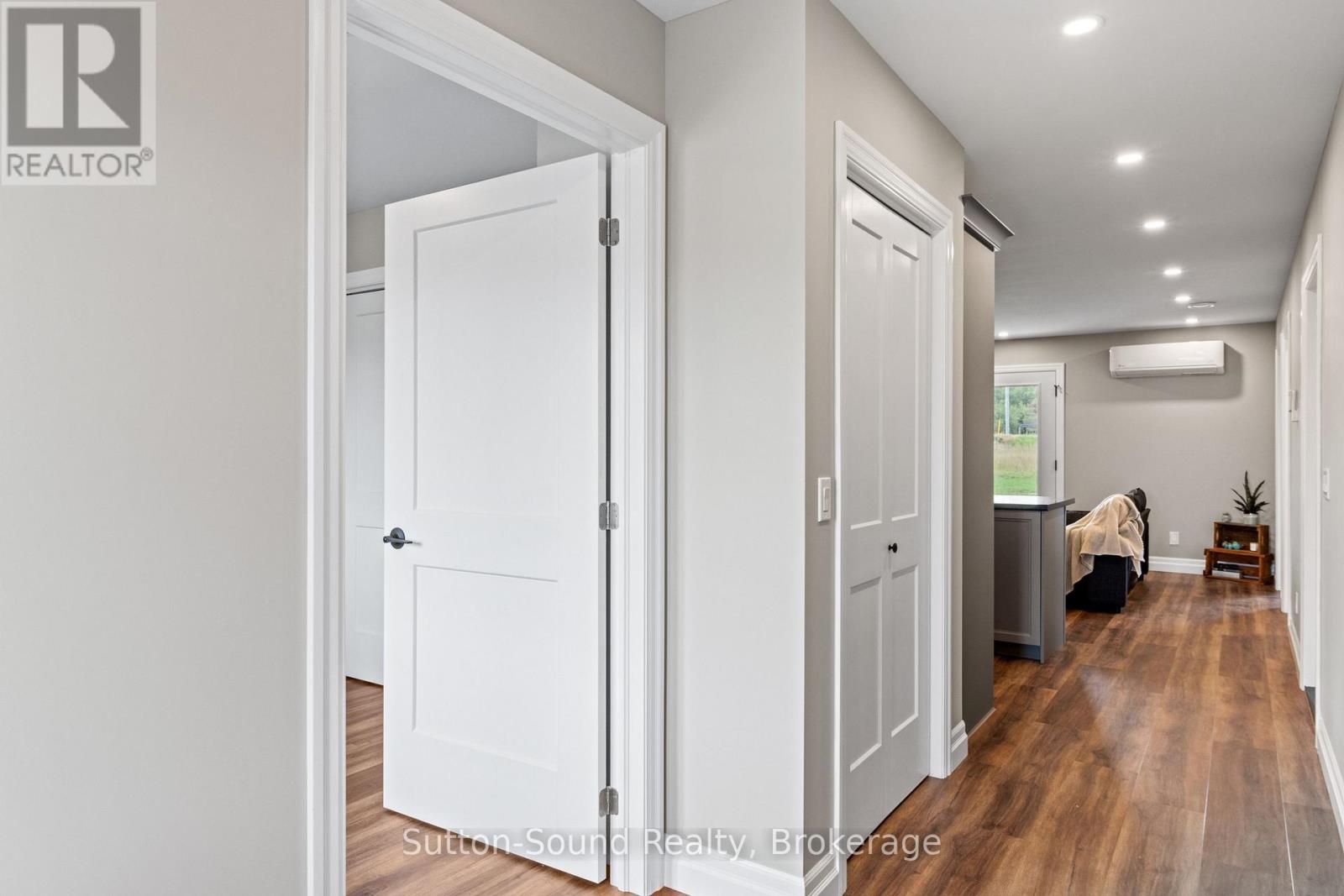 7 - 18 Maple Golf Crescent, Northern Bruce Peninsula, Ontario  N0H 2R0 - Photo 7 - X12660266