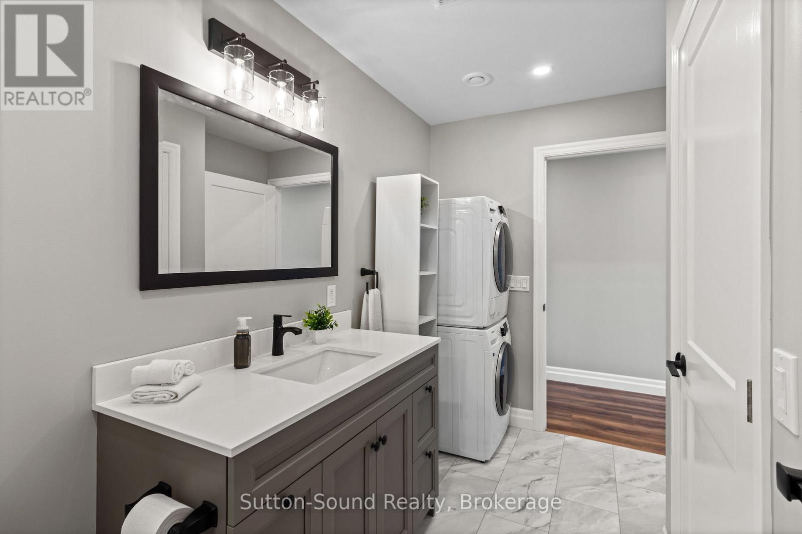 9 - 18 Maple Golf Crescent, Northern Bruce Peninsula, Ontario  N0H 2R0 - Photo 14 - X12660268