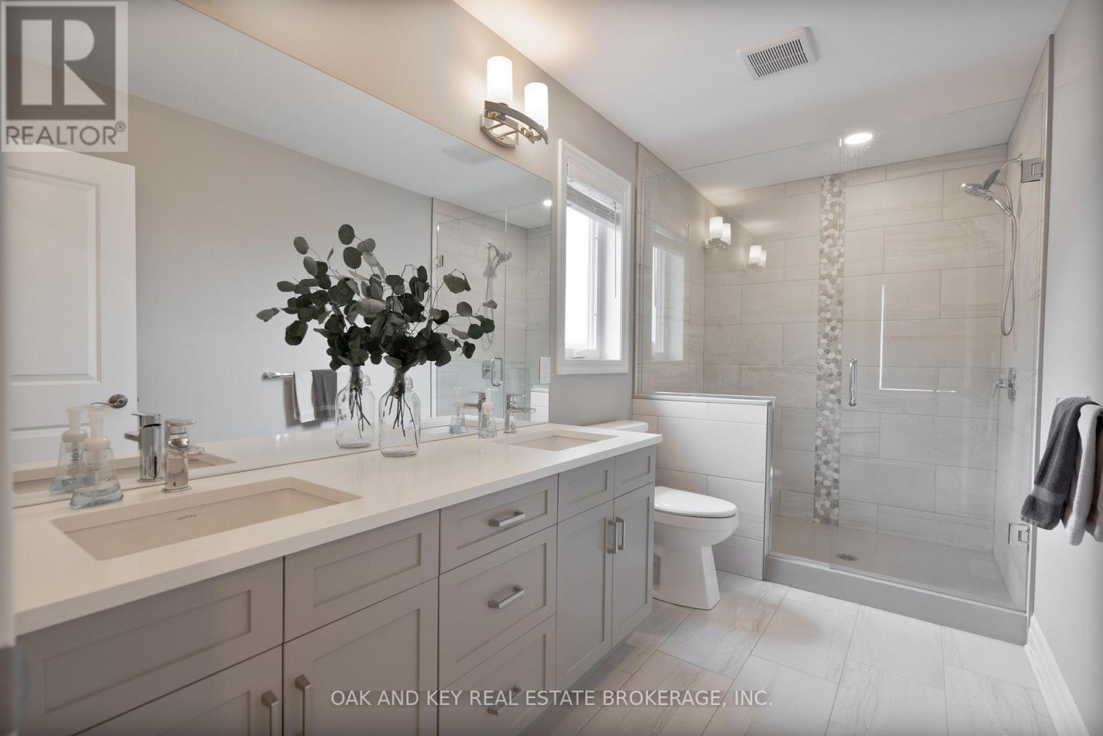 25 Hardy Court, Lucan Biddulph, Ontario  N0M 2J0 - Photo 17 - X12660220