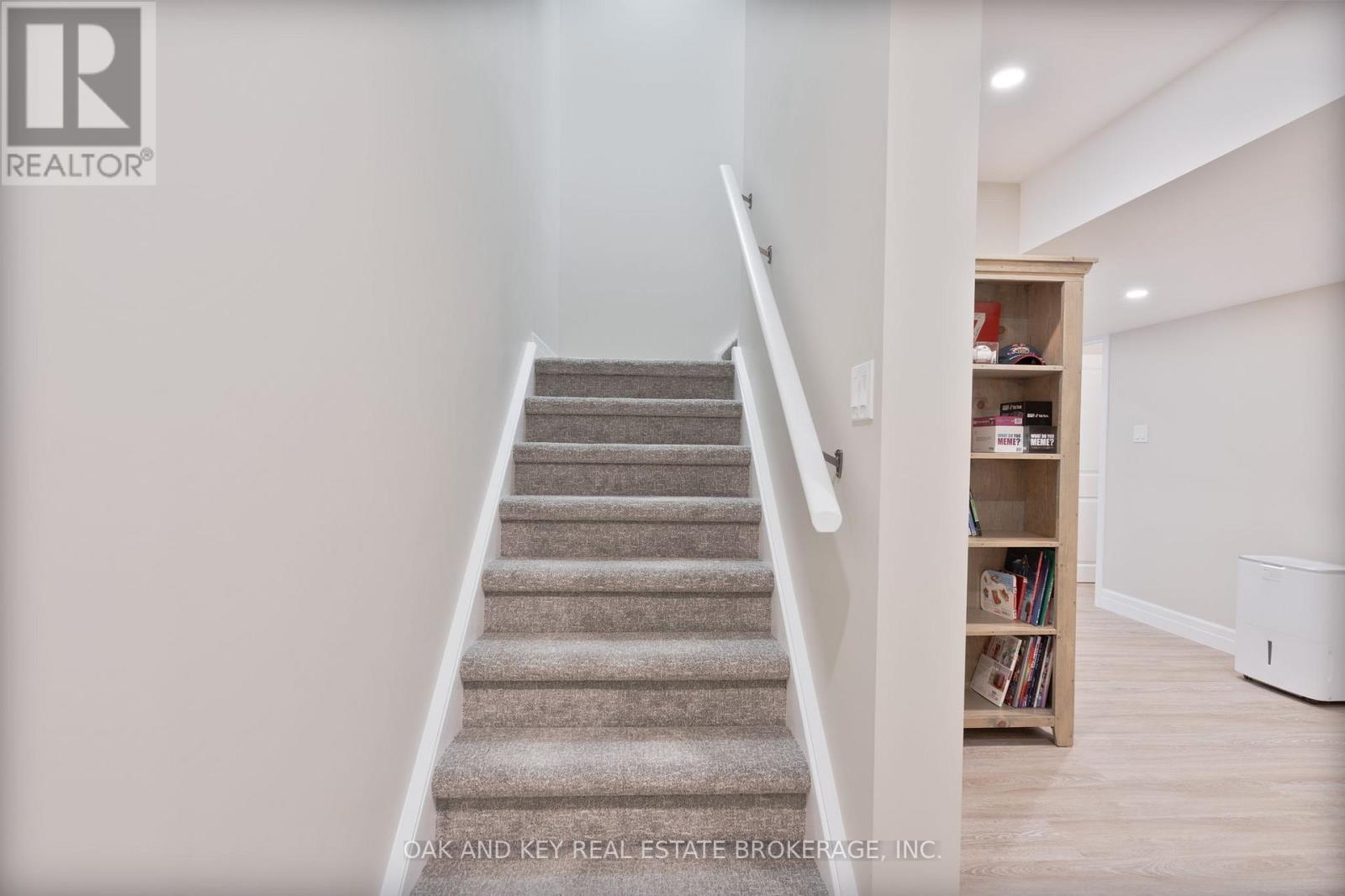 25 Hardy Court, Lucan Biddulph, Ontario  N0M 2J0 - Photo 28 - X12660220